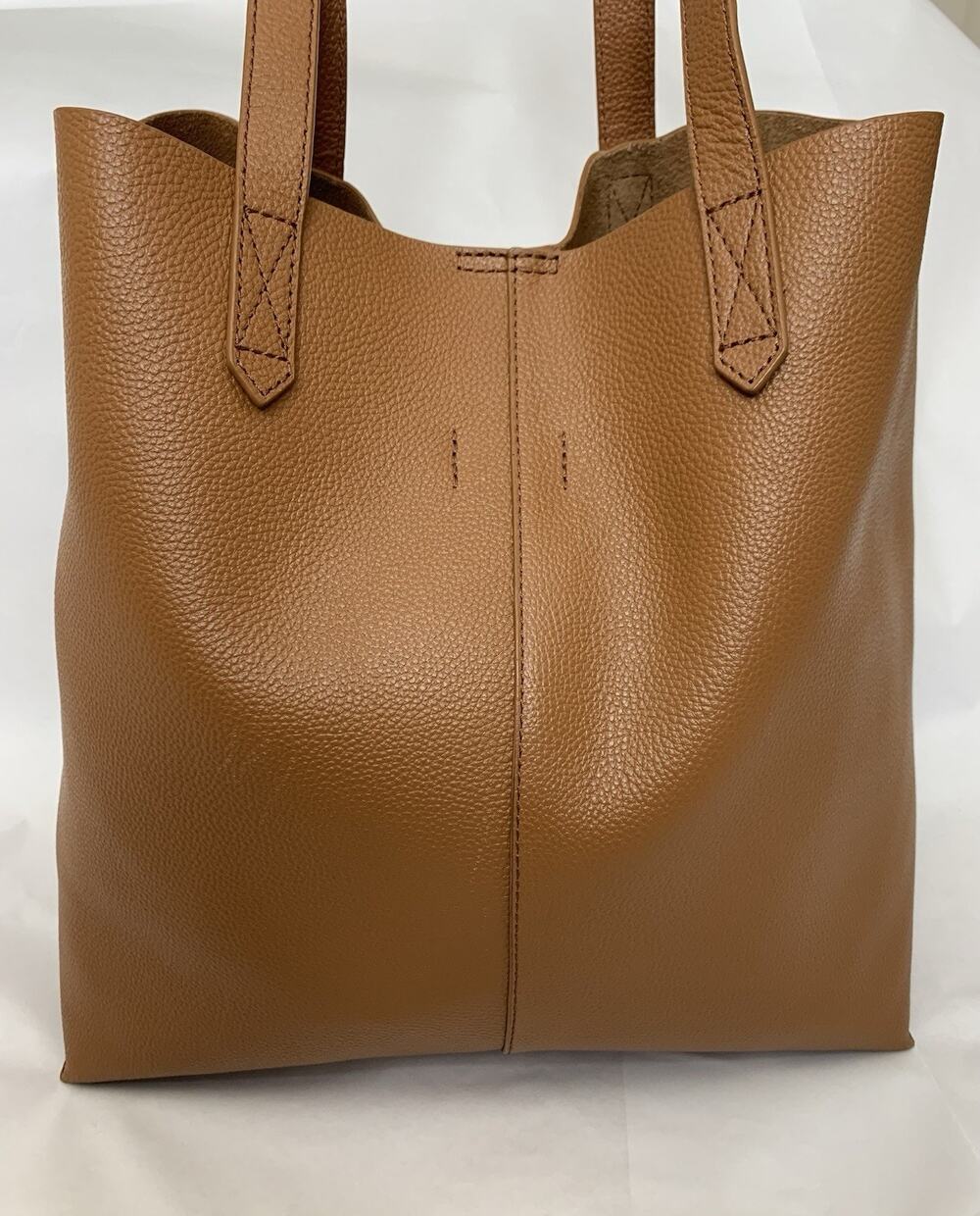 LOFT cognac brown leather large over the shoulder tote bag work -travel purse